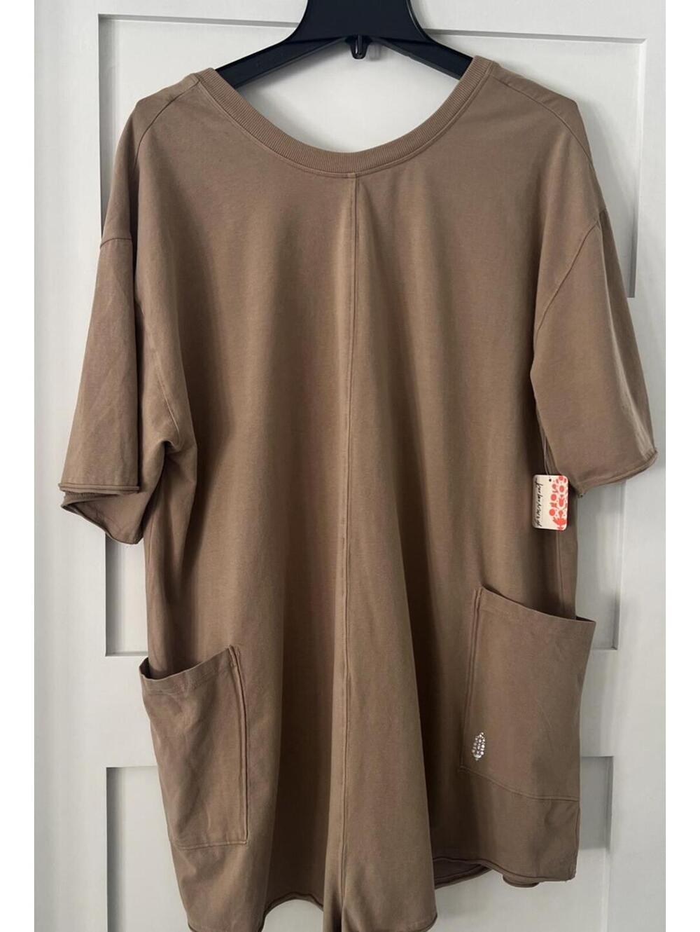 $60 FP Free People Movement Women's Hot Shot Tee Romper Mocha Latte Large NWT - Picture 5 of 6